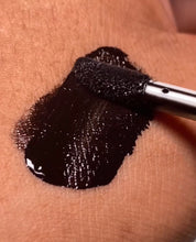 Load image into Gallery viewer, “Arribista” Lip kit (Lipgloss ver.) (copia)
