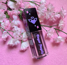 โหลดรูปภาพลงในเครื่องมือใช้ดูของ Gallery “I’m so sassy” lip oil
