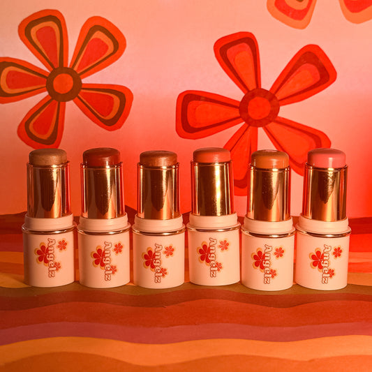 “Love Trip” Blush Kit