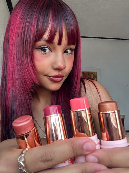“Love Trip” Blush Kit