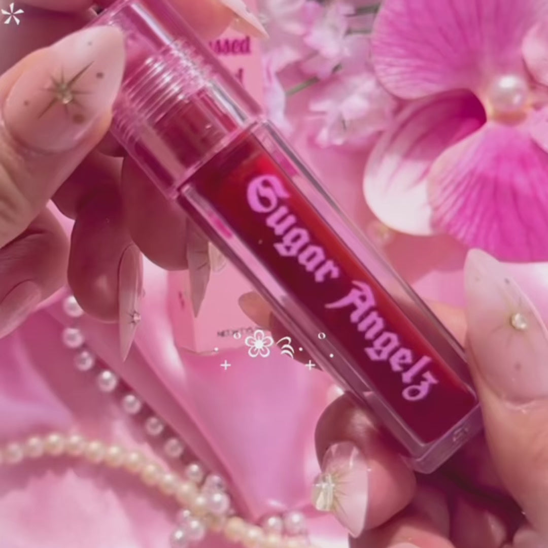 “I kissed a girl” lip oil