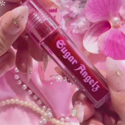 “I kissed a girl” lip oil