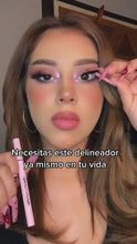 Načíst a přehrát video v prohlížeči Galerie, “Angelic Eyes” adhesive eyeliner
