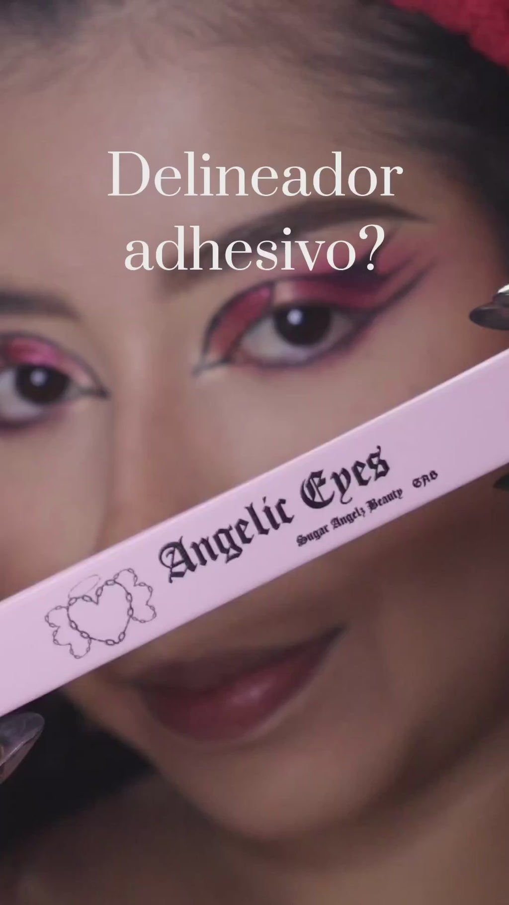 “Angelic Eyes” adhesive eyeliner
