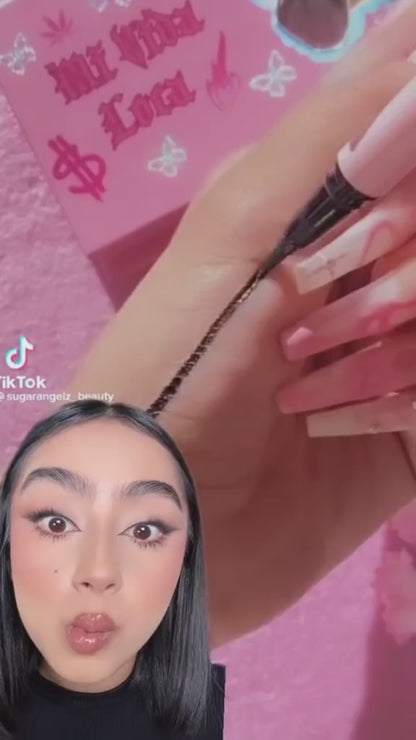 “Angelic Eyes” adhesive eyeliner