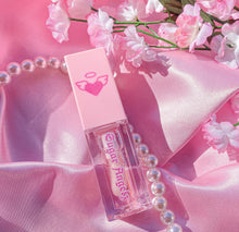 Carica l&#39;immagine nel visualizzatore di Gallery, “She’s so lucky” Lip Oil
