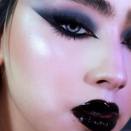 “Sassy Monster” Black Lipgloss/ Lipgloss negro